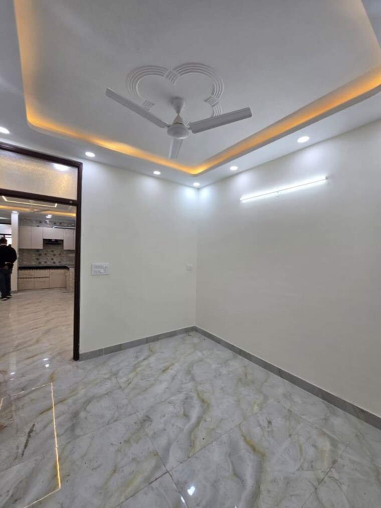 Room, govindpuri 3 Bedroom 810 Sq.Ft. Builder Floor In Govindpuri Delhi 10011061