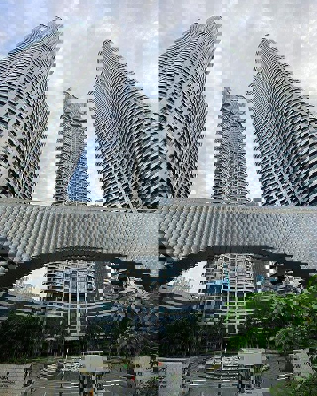 4 BHK + Pooja Room 2700 Sq.Ft. Apartment in Lodha World One