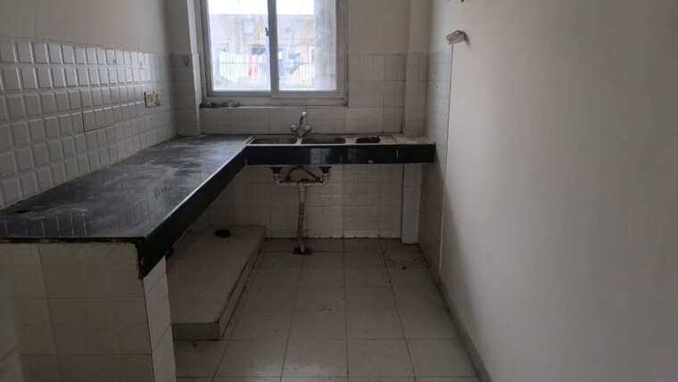 Kitchen, bptp-parkland-pride 4 Bedroom 312 Sq.Yd. Apartment In Sector 77 Faridabad 10011085