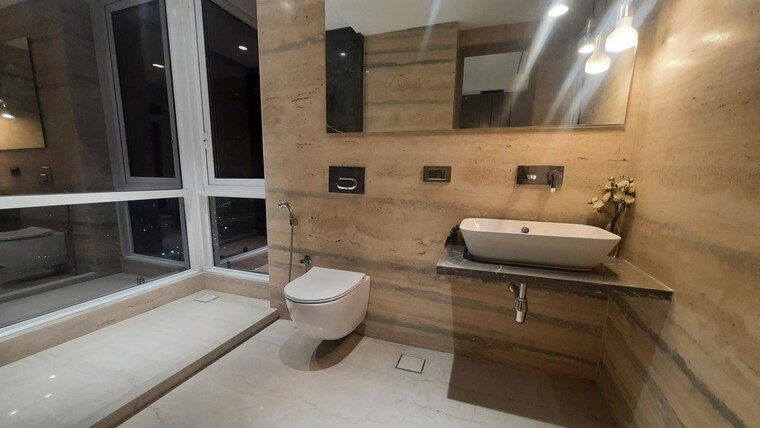 Bathroom, marathon-monte-south 2 Bedroom 890 Sq.Ft. Apartment In Byculla West Mumbai 10011077