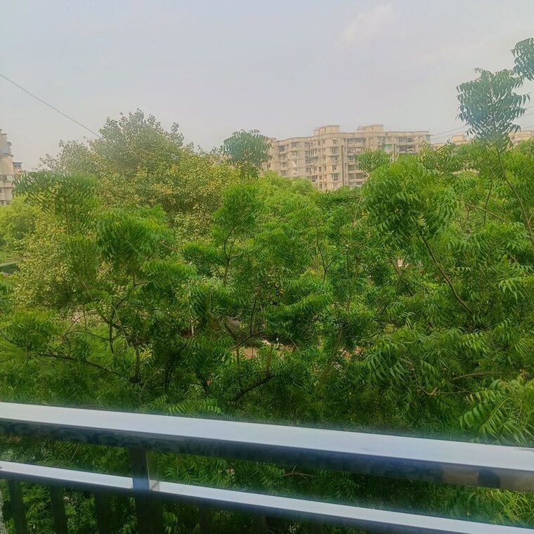 Garden, dwarka 4 Bedroom 2000 Sq.Ft. Apartment In Dwarka Delhi 10011102