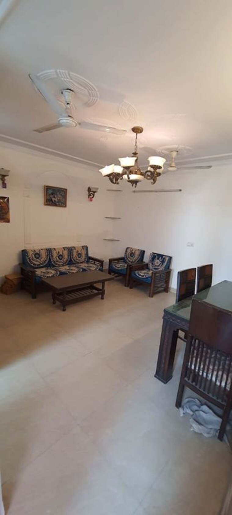 Living Room, east of kailash 2 Bedroom 1000 Sq.Ft. Builder Floor In East Of Kailash Delhi 10011123
