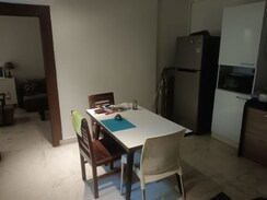 2 BHK Apartment For Rent in Goregaon West