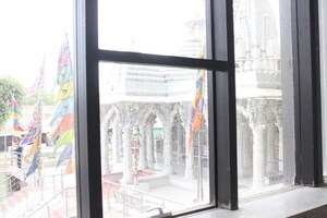 Room in  Office Space at Science City – for Rent