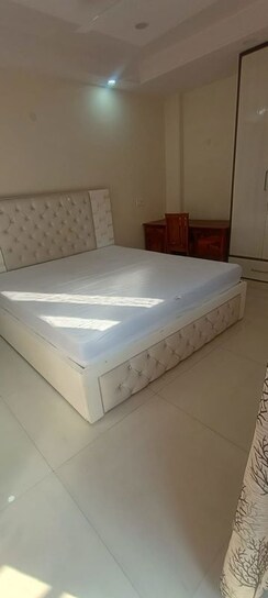 2 BHK + Study Room Builder Floor For Rent in East Of Kailash