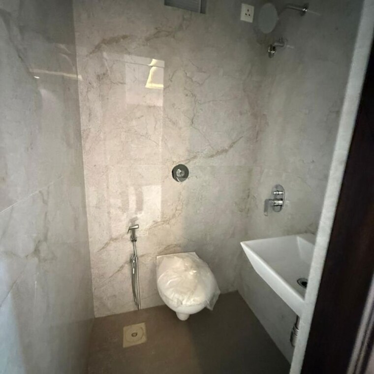 Bathroom, roswalt-zaiden 2 Bedroom 605 Sq.Ft. Apartment In Vaishali Nagar Mumbai 10011136