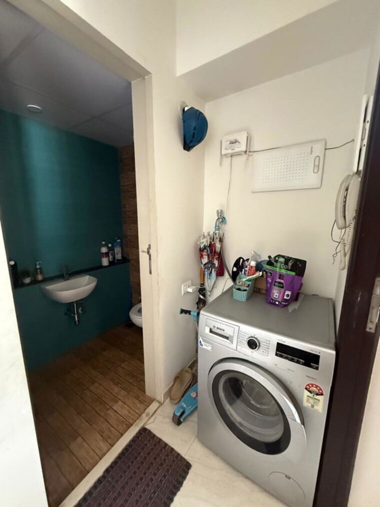 Bathroom, majiwada 1 Bedroom 317 Sq.Ft. Apartment In Majiwada Thane 10003440