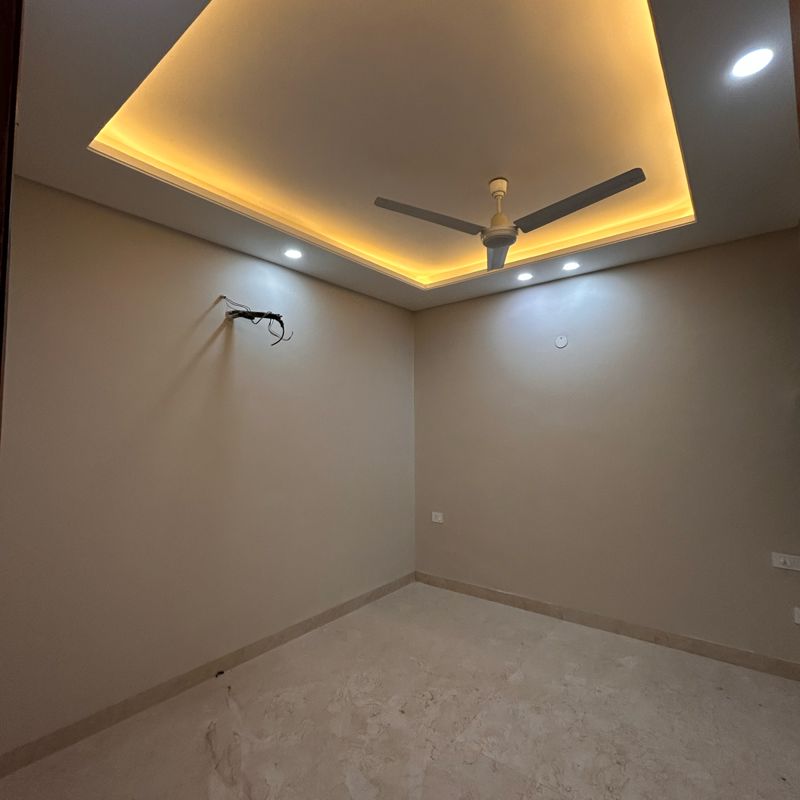 3 BHK Builder Floor For Sale in Chattarpur