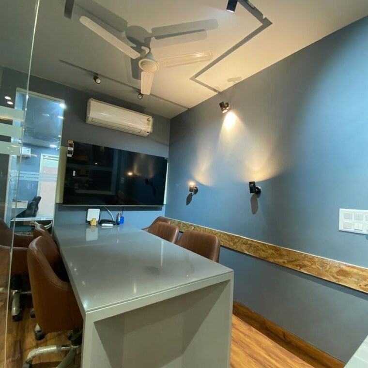 Team Area, chattarpur Commercial Office Space 1125 Sq.Ft. In Chattarpur Delhi 10011153