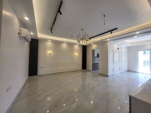 3 BHK Builder Floor For Rent in Sector 57
