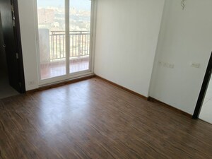 Room in 3 BHK Apartment at Rishita Manhattan, Gomti Nagar – for Sale