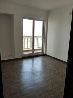 3 BHK + Servant Room Apartment For Sale in Rishita Manhattan