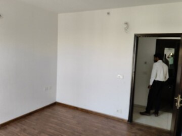 Room in 3 BHK Apartment at Rishita Manhattan, Gomti Nagar – for Sale