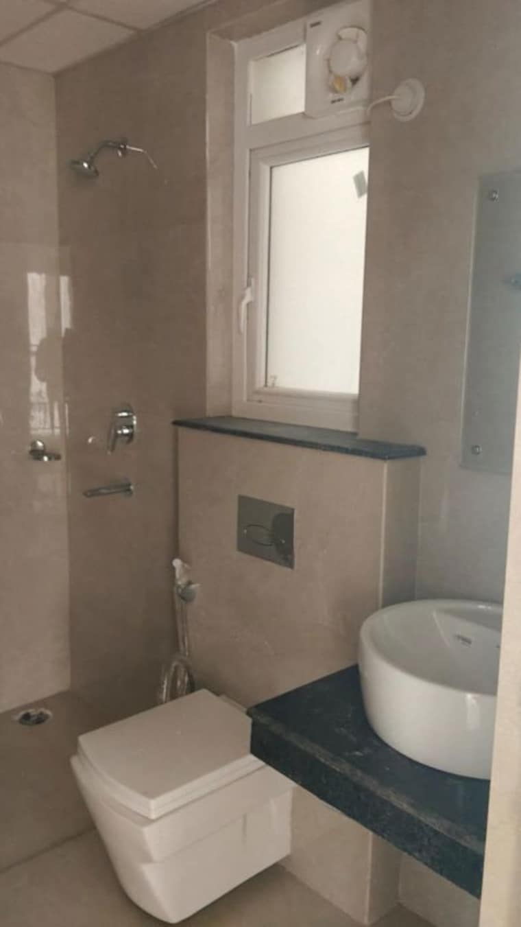 Bathroom, rishita-manhattan 3 Bedroom 1680 Sq.Ft. Apartment In Gomti Nagar Lucknow 10011167