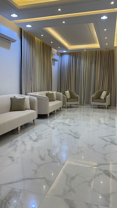 3 BHK + Pooja Room,Study Room Apartment For Rent in Azadpur