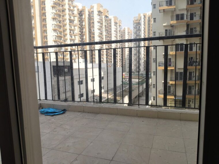Balcony, amrapali-dream-valley 2 Bedroom 1115 Sq.Ft. Apartment In Tech Zone 4 Greater Noida Greater Noida 10011185