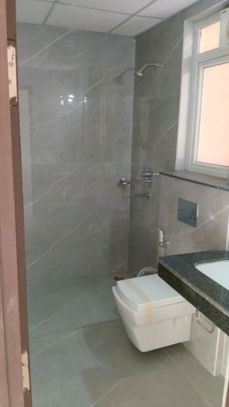 Bathroom, rishita-manhattan 3 Bedroom 1810 Sq.Ft. Apartment In Gomti Nagar Lucknow 10011186