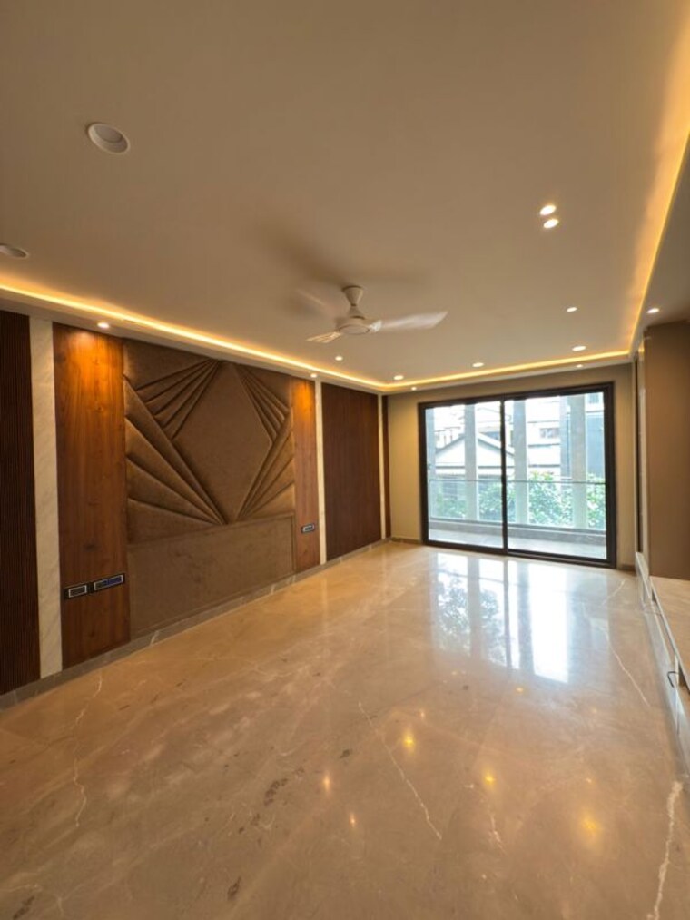Room, dlf phase i 4 Bedroom 3600 Sq.Ft. Builder Floor In Dlf Phase I Gurgaon 10011190