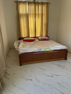 3 BHK Builder Floor For Rent in Sector 10