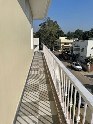 Balcony in 3 BHK Builder Floor at Sector 10 – for Rent