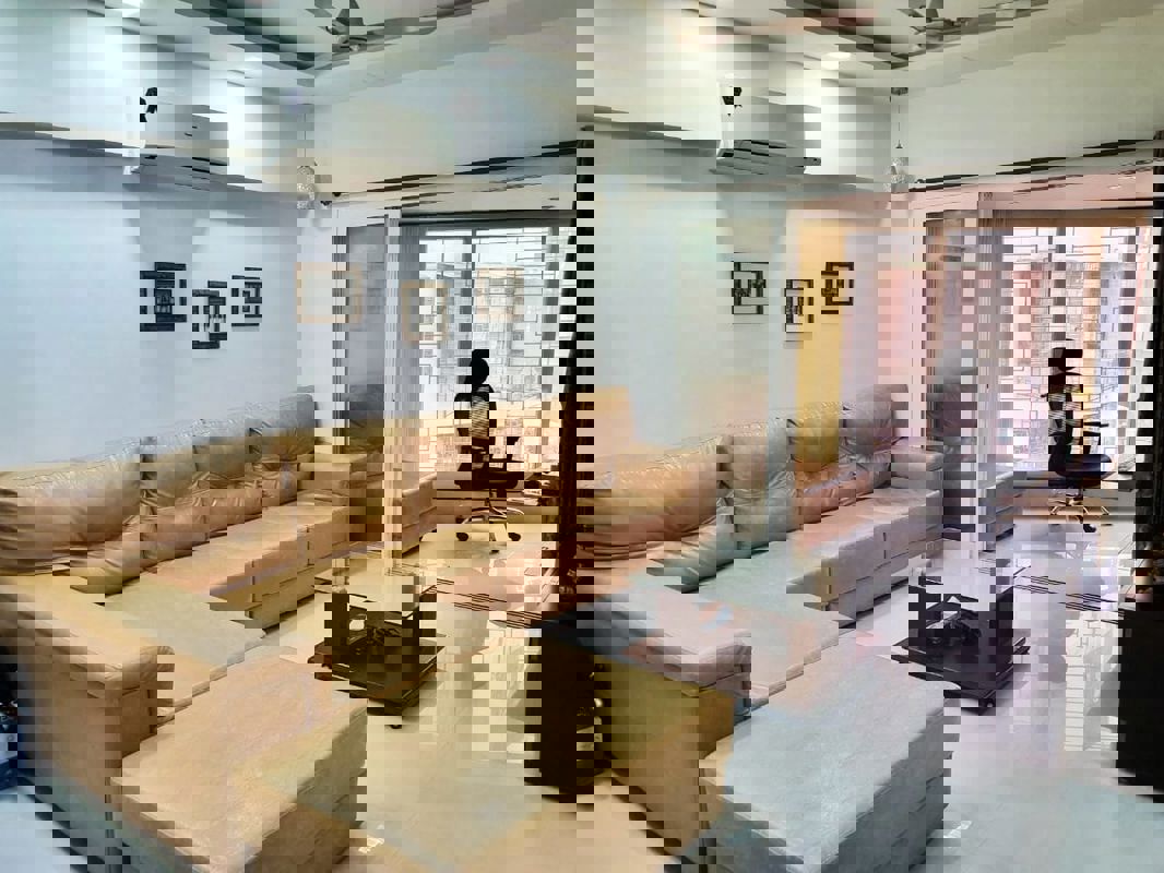 2 BHK + Pooja Room,Study Room,Extra Room 850 Sq.Ft. Apartment in Dheeraj Gaurav Heights