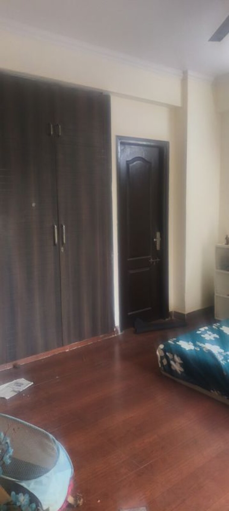 Living Room, aims-golf-city 3.5 Bedroom 1550 Sq.Ft. Apartment In Sector 75 Noida 10011226