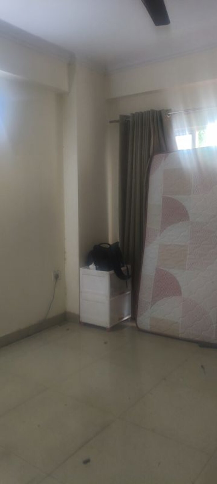 Bathroom, aims-golf-city 3.5 Bedroom 1550 Sq.Ft. Apartment In Sector 75 Noida 10011226