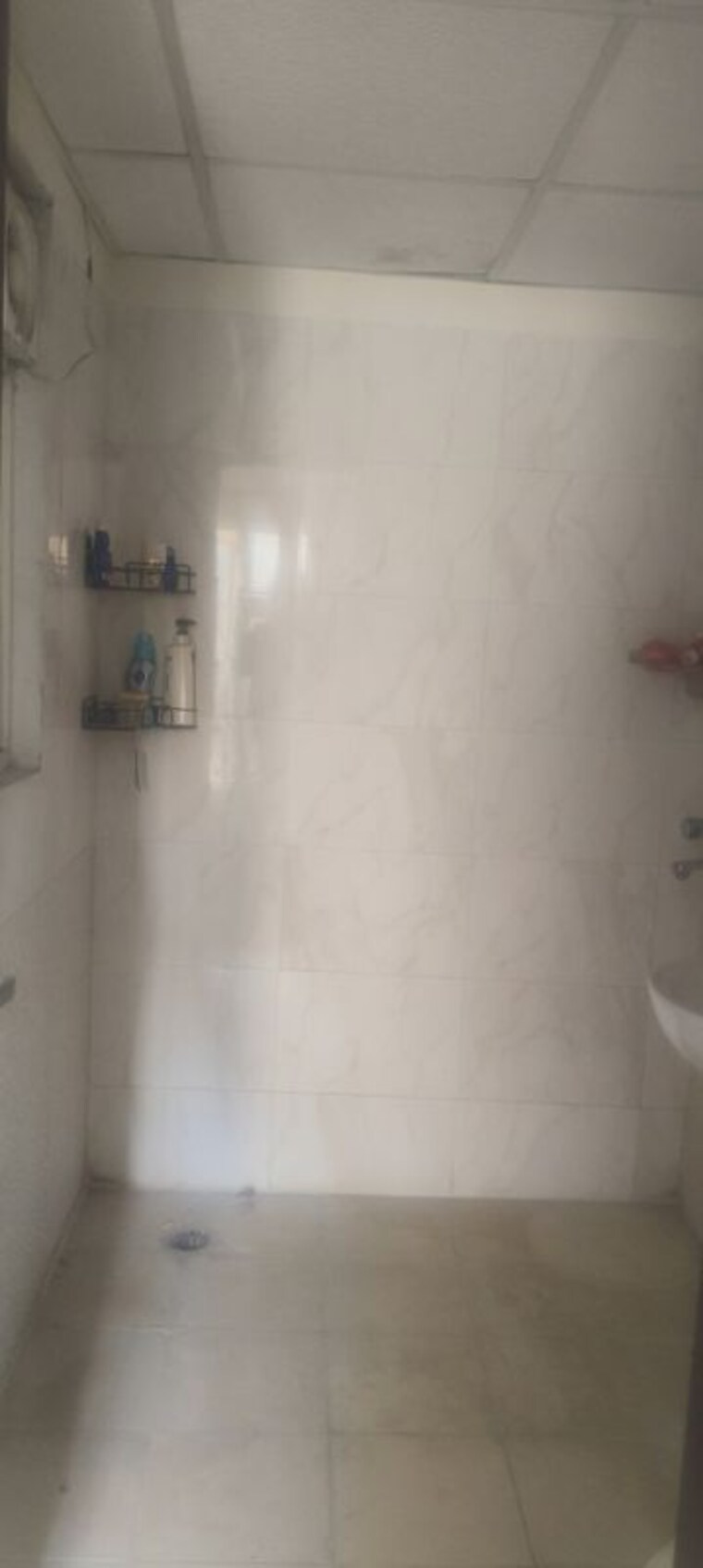 Room, aims-golf-city 3.5 Bedroom 1550 Sq.Ft. Apartment In Sector 75 Noida 10011226