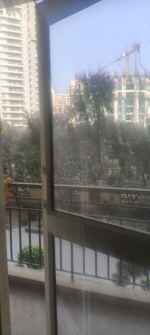 Swimming Pool in 3.5 BHK Apartment at Aims Golf City, Sector 75 – for Rent