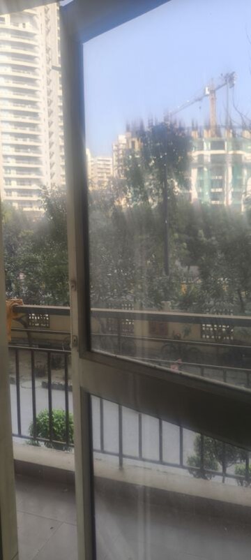 Swimming Pool in 3.5 BHK Apartment at Aims Golf City, Sector 75 – for Rent