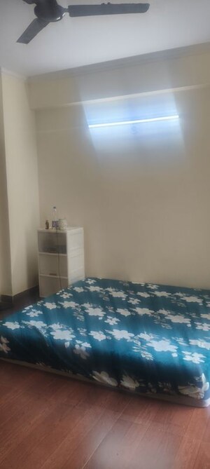 Bedroom in 3.5 BHK Apartment at Aims Golf City, Sector 75 – for Rent