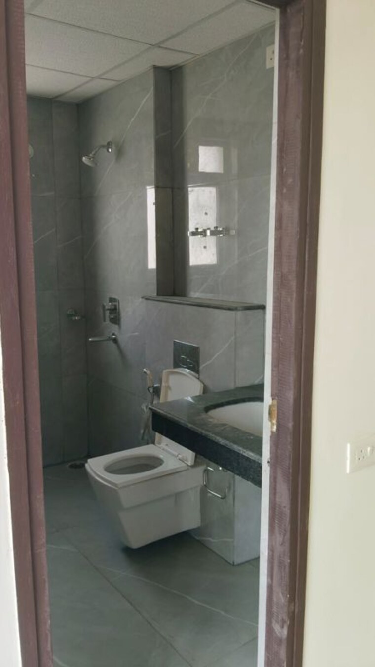 Bathroom, rishita-manhattan 3 Bedroom 886 Sq.Ft. Apartment In Gomti Nagar Lucknow 10011232