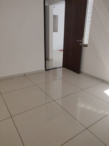 Room in 3 BHK Apartment at Vilas Javdekar Prime Panache A, Baner – for Rent