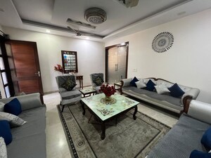 4 BHK Builder Floor For Rent in Sector 21