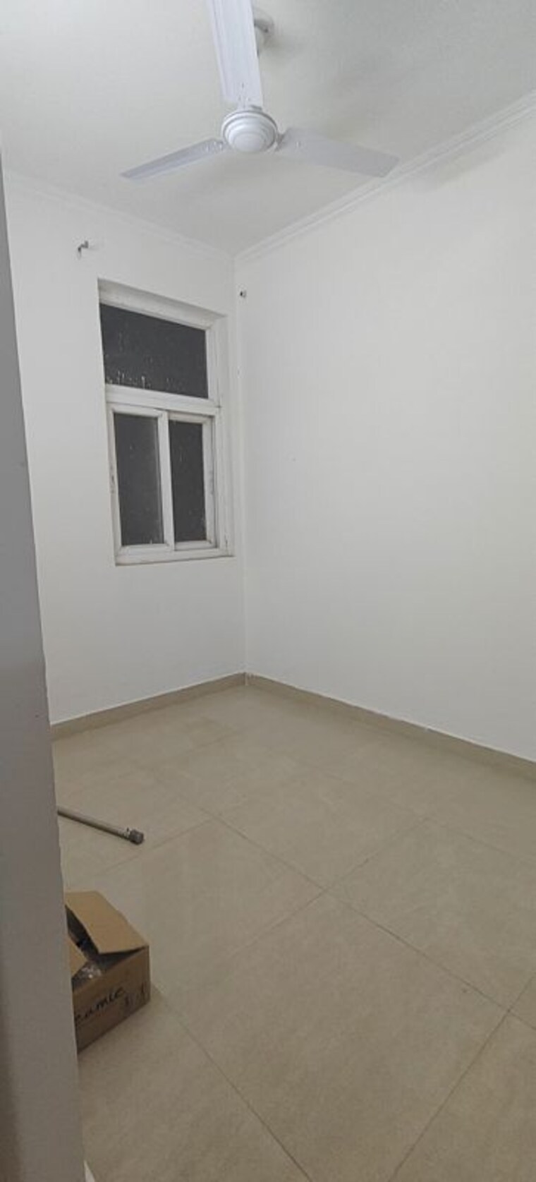 Room, amrapali-crystal-homes 3 Bedroom 1700 Sq.Ft. Apartment In Sector 76 Noida 10011252