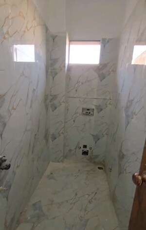Bathroom in 3 BHK Independent House at Mangaliya Sadak – for Sale