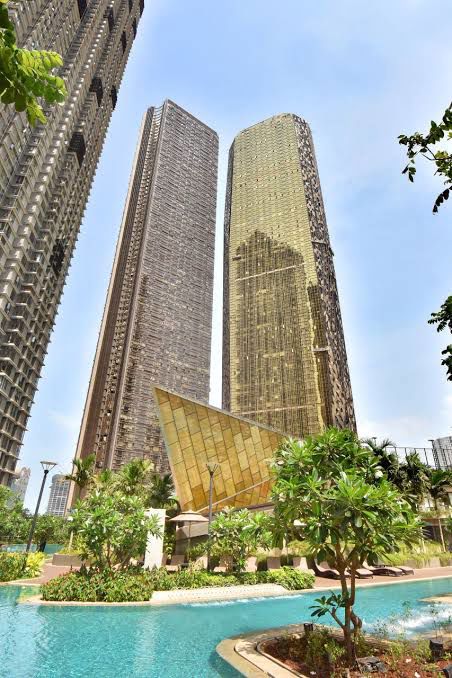 3 BHK + Pooja Room Apartment For Sale in Lodha The Park