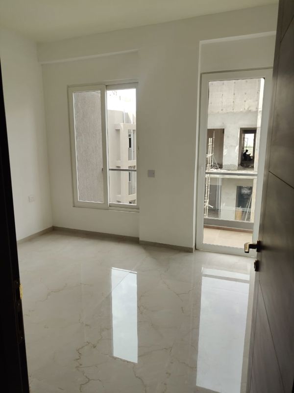 3.5 BHK + Study Room,Extra Room Apartment For Sale in Smart World Orchard