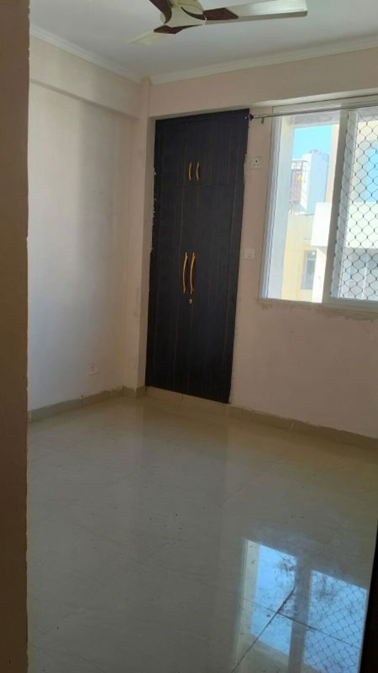 Room, amrapali-dream-valley 3 Bedroom 1715 Sq.Ft. Apartment In Tech Zone 4 Greater Noida Greater Noida 10011307