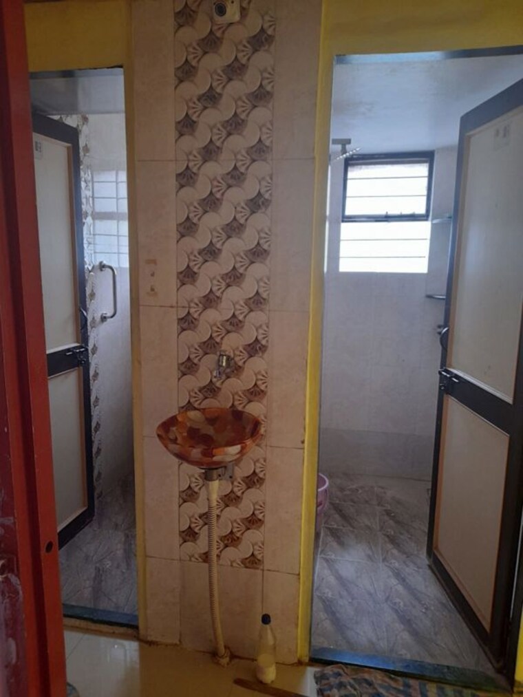 Attached Bathroom, ganesh-garden-dapodi 2 Bedroom 800 Sq.Ft. Apartment In Dapodi Pune 10002862