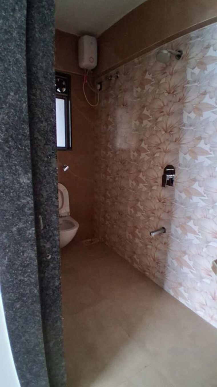 Attached Bathroom, poonam-vaishno-heights 3 Bedroom 1051 Sq.Ft. Apartment In Malad East Mumbai 10011321