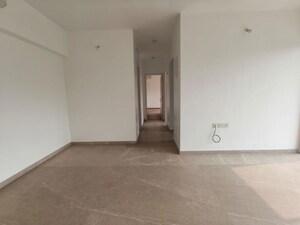 Room in 2 BHK Apartment at Godrej The Trees, Vikhroli East – for Rent