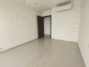 Room in 2 BHK Apartment at L&T Crescent Bay T2, Parel – for Rent