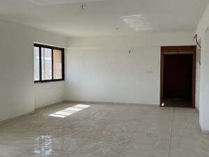 Room in  Office Space at Avirat Silver Radiance 2, Science City – for Rent