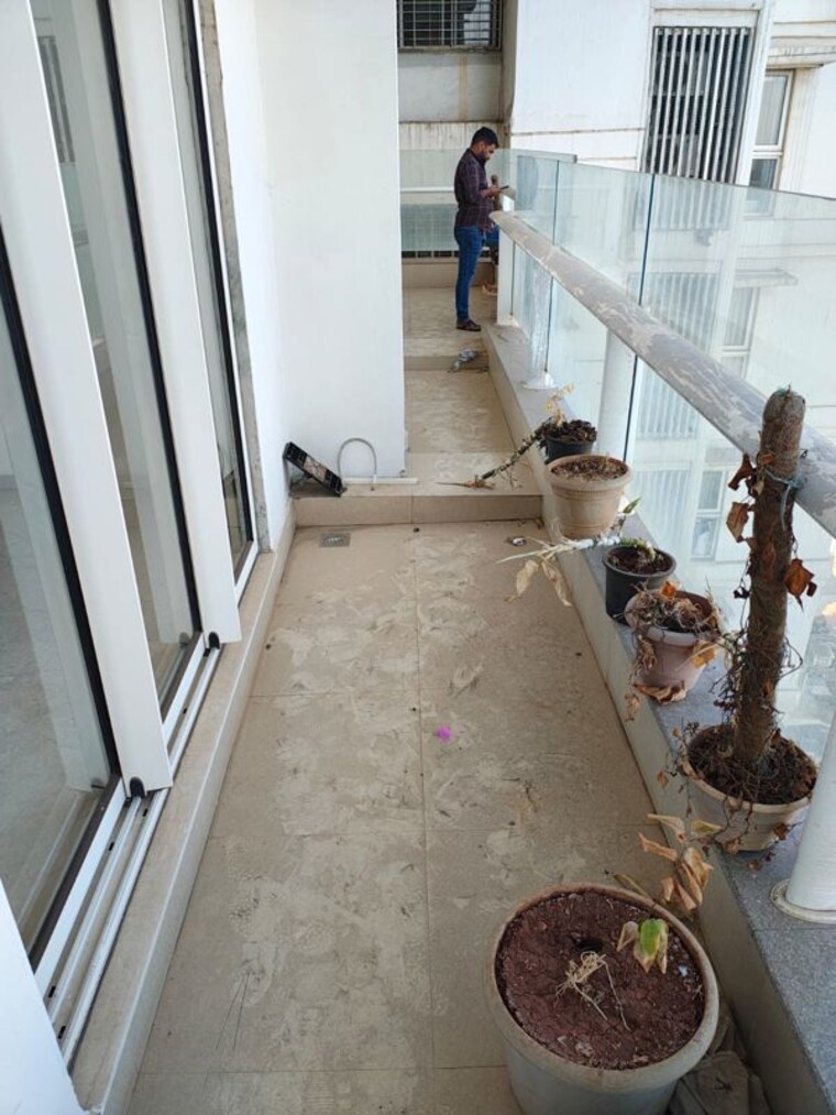 Balcony, omkar-alta-monte 3 Bedroom 1220 Sq.Ft. Apartment In Malad East Mumbai 10011343