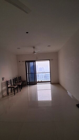 Room in 2 BHK Apartment at Poonam Vaishno Heights, Malad East – for Rent