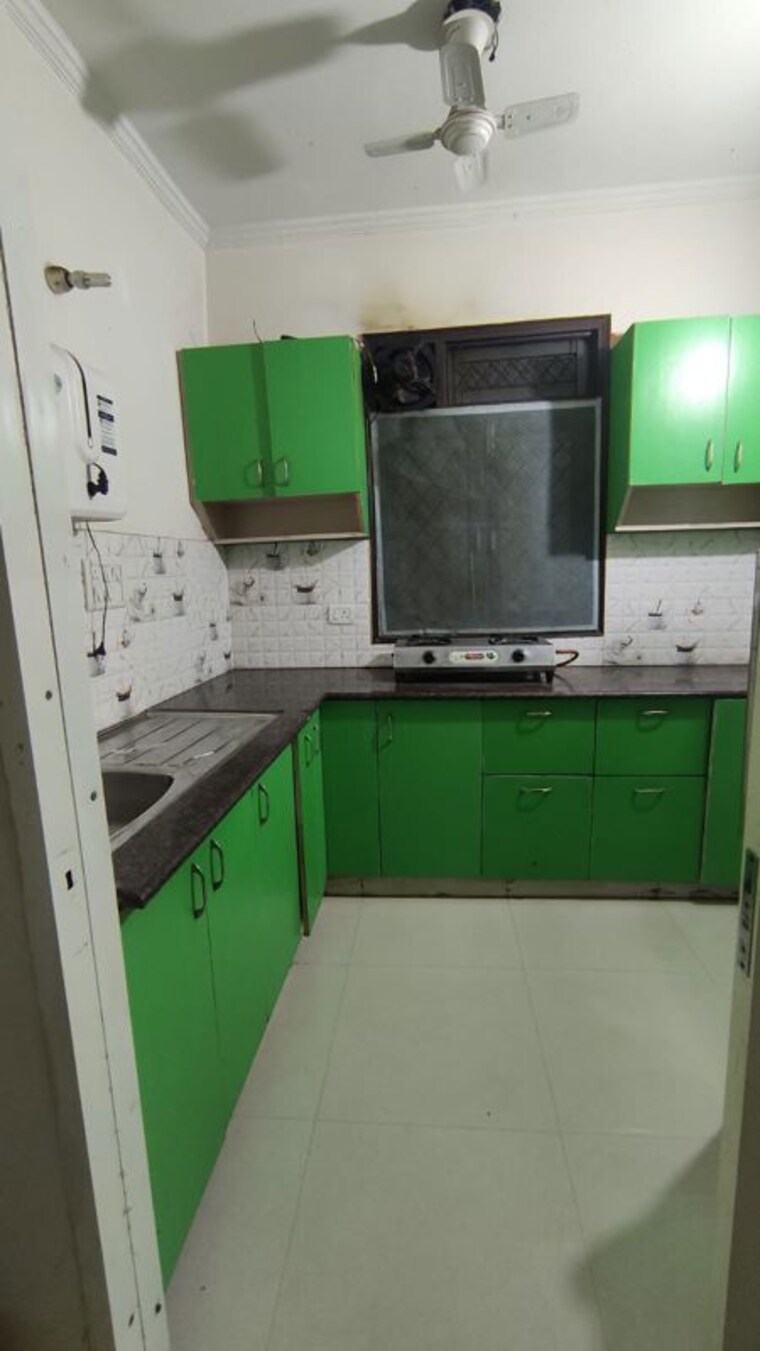 Kitchen, saket 2 Bedroom 850 Sq.Ft. Builder Floor In Saket Delhi 10011351
