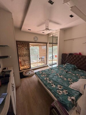 1 BHK Apartment For Rent in Versova