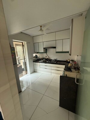 Master Bedroom in 1 BHK Apartment at Versova – for Rent