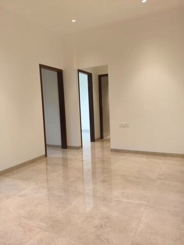 Room in 1 BHK Apartment at Runwal Avenue, Kanjurmarg East – for Sale